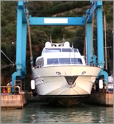 Sapri port sea rescue and diver services, Water and electricity supplies, dirty water recovery, electromechanical assistance, Cilento port